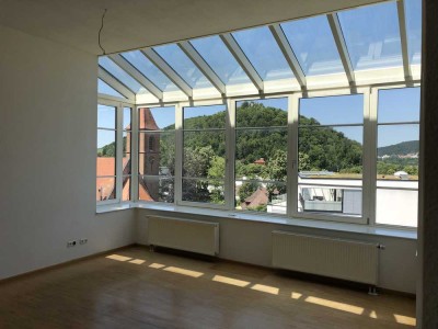 Stilvolle, gepflegte 2-Raum-Wohnung, EBK, Keller