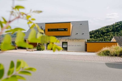 Exklusive Maisonette mit Panoramablick auf Burg Nassau: Modernes und großzügiges Wohnerlebnis