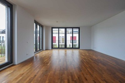 Großzügige 4-Zimmerwohnung mit Blick auf den begrünten Dachgarten