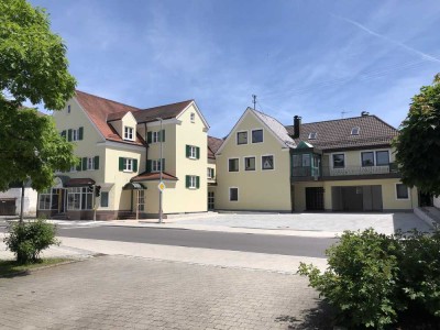 Großzügige 6-Zimmer Wohnung mit großer Terasse in Burtenbach, auch als WG, oder Mitarbeiterunterkunf