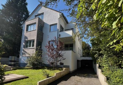 Moderne seniorengerechte 3-Zimmer-Wohnung mit großer Terrasse und Garten in Bad Godesberg