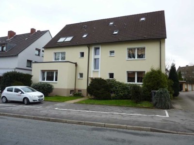 Ansprechende 2,5-Zimmer-Wohnung mit Balkon in Bochum-Höntrop (Nähe S-Bahn und Südpark)