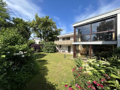 Grosszügiger Einfamilienhaus-Bungalow in ruhiger, grüner Oase in Weinstadt