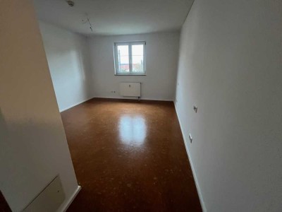 Seniorengerechte (betreutes wohnen) 2-Zimmer-Wohnung mit EBK in Crailsheim