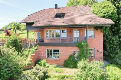 Wohnen und Arbeiten vereint: Traumhaus mit anerkanntem Büro und Panoramablick!