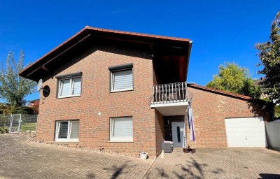 Willkommen im neuen Zuhause!
Einfamilienhaus 
mit Einliegerwohnung
- auch für Kapitalanleger -