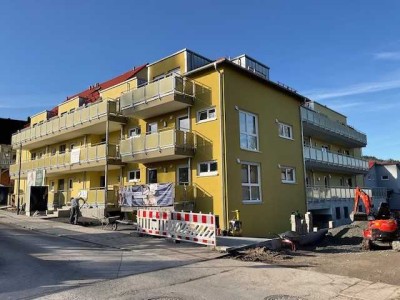 Neuwertige 3 Zimmer-Wohnung mit Dachterrasse in Gaildorf