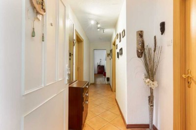 Erdgeschosswohnung im sanierten Wohnhaus in Reinbek