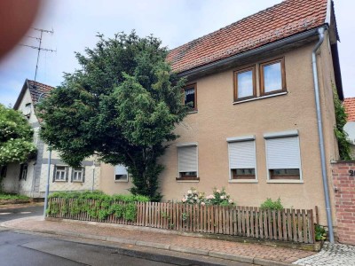 Letzte Chance provisionsfrei: Großes Bauernhaus im Thüringer Land