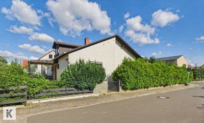 Großzügiges Anwesen in besonderer Lage mit Einliegerwohnung sucht Familienanschluss