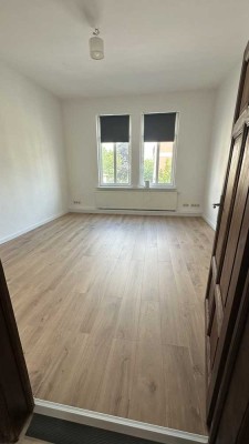 2-Zimmer-Wohnung mit Balkon + EBK Universitätsstadt Ilmenau
