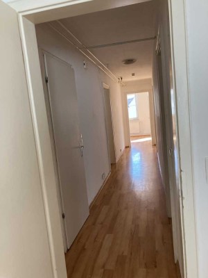 Helle schöne  3-Zimmer-Dachgeschosswohnung in Memmingen