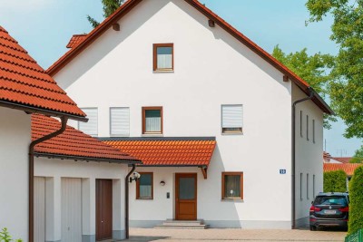 **Ideal für WG ** Tolle 4 Zimmer-DG-Wohnung mit Stellpl. in Neufahrn (S1)