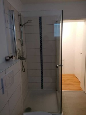 Neuwertige 1,5-Zimmer-Souterrain-Wohnung in Freiburg West
