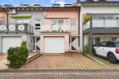 Charmantes Reihenhaus mit Terrasse, Balkon, Garage – familienfreundlich wohnen in Sinzheim-Kartung