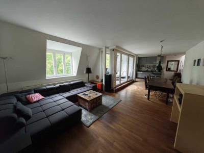 Wunderschöne Maisionette Wohnung in der Au möbliert zu vermieten