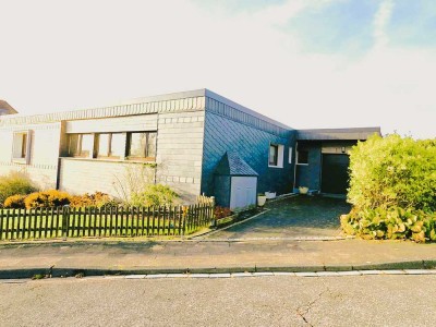 Freistehender 6-Zimmer Bungalow in der Vogelsiedlung