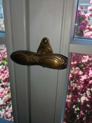Stilvolle Altbauwohnung im OG einer Jugendstilvilla mit fairen Heizkosten