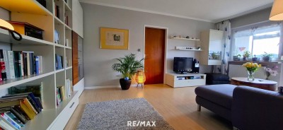 Familienhit - 4.Zi.-Wohnung mit Loggia und Einzelgarage