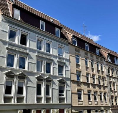 2-Zimmer Single-Dachgeschosswohnung in Kiel zu mieten!