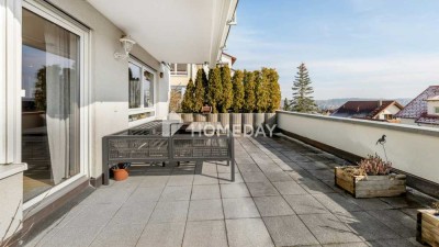 Terrassenwohnung mit gehobener Ausstattung auf ca. 144 m² und traumhaftem Weitblick