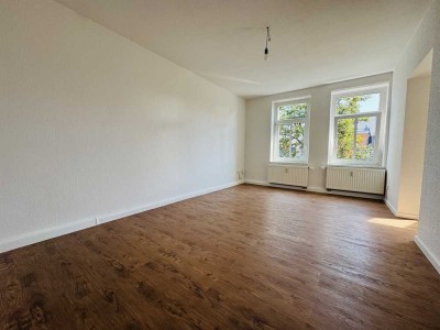 Neu sanierte 3-Zimmer-Dachgeschosswohnung im Herzen von Altendorf – modern & hell gestaltet