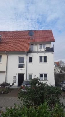 Stilvolle und helle 3-Zimmer-Maisonette-Wohnung mit Südbalkon in Griesheim