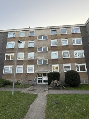 Schöne 2-Zimmer-Wohnung mit Balkon, frisch renoviert!