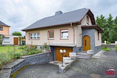 Gepflegtes EFH mit  Wintergarten im Bungalowstil