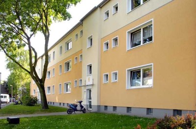 Großer Balkon mit 3-Zimmer-Wohnung in Duisburg Obermeiderich
