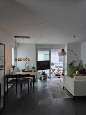 Moderne 3-Zimmer-Wohnung mit Fußbodenheizung, Balkon & Stellplatz - ruhig gelegen in Edingen