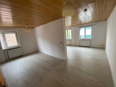 PROVISIONSFREI! Modernisierte 3-Zimmerwohnung, 1.OG, 68m² - Neustadt Duttweiler