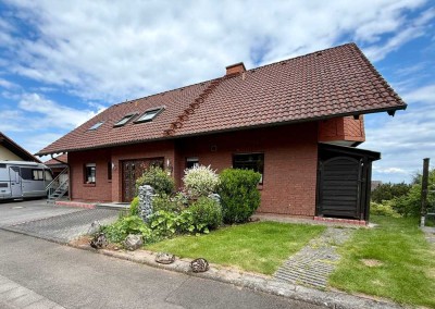 Einfamilienhaus mit Einliegerwohnung