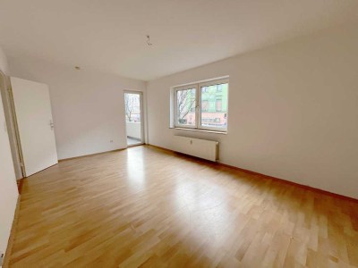 Auf in die *Neuen* vier Wände - 2-Zimmer-Wohnung mit Balkon