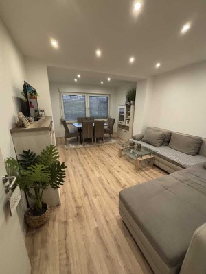 Geräumige 3,5-Zi. Wohnung mit Terrasse in der Innenstadt! WG geeignet!