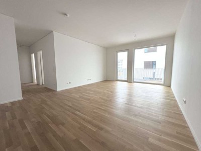 Neubau-Erstbezug: Exklusive 5-Zi.-Wohnung mit Parkett, FB-Heizung, 2 Bädern, EBK & 2 Balkone!!!