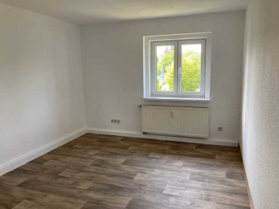 Schöne und vollständig renovierte 2-Raum-Wohnung in Freiberg
