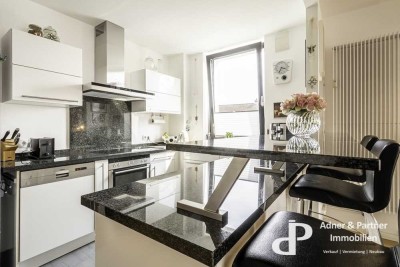 **BEZUGSFÄHIGE 2-ZIMMERWOHNUNG MIT BALKON UND TIEFGARAGE UNWEIT DES SÜDSEES**