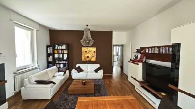Provisionsfreie 3-Zimmer-Altbauwohnung in Stuttgart-West – hell mit Südausrichtung & Garage