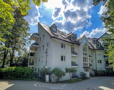 ++Ruhe, Sonne, Stadtmitte++
Kurpark und Geschäfte zu Fuß erreichbar. Aufzug, TG-Platz, großer Balko