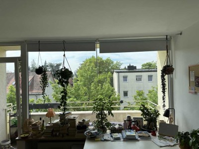 Wohnung mit Balkon