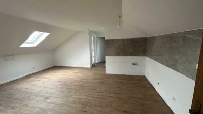 Schön renovierte 3-Zimmer-Wohnung mit Stellplatz in Neuburg an der Donau