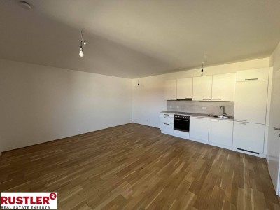 2-Zimmer-Wohnung mit großzügiger Terrasse - zentrale Lage