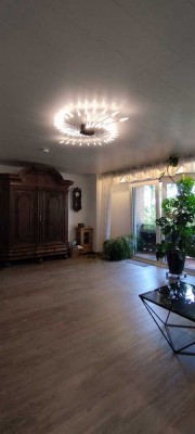 Tolle Eigentumswohnung mit Loggia, Garage, in guter Wohnlage!