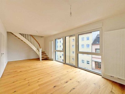 Flüsseviertel / Erstbezug / Exklusive Maisonettewohnung mit Weitblick über die Neustadt