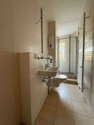 Günstige Wohnung für Studenten und Pendler - mit S-Bahn-Anschluss nach Leipzig
