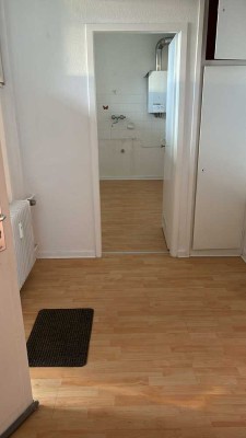 Singles aufgepasst! Elegante Wohnung, Stellplatz/Garage möglich.