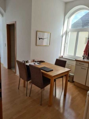 Ruhig gelegene 2 Zimmer Etagenwohnung, nahe Oberkassel/Seestern