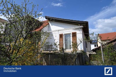 "Charmantes Einfamilienhaus mit Potenzial in Wachenheim"