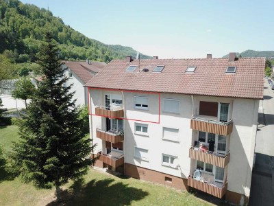 Charmante 3-Zimmer-Wohnung mit Balkon, Einbauküche & Garten